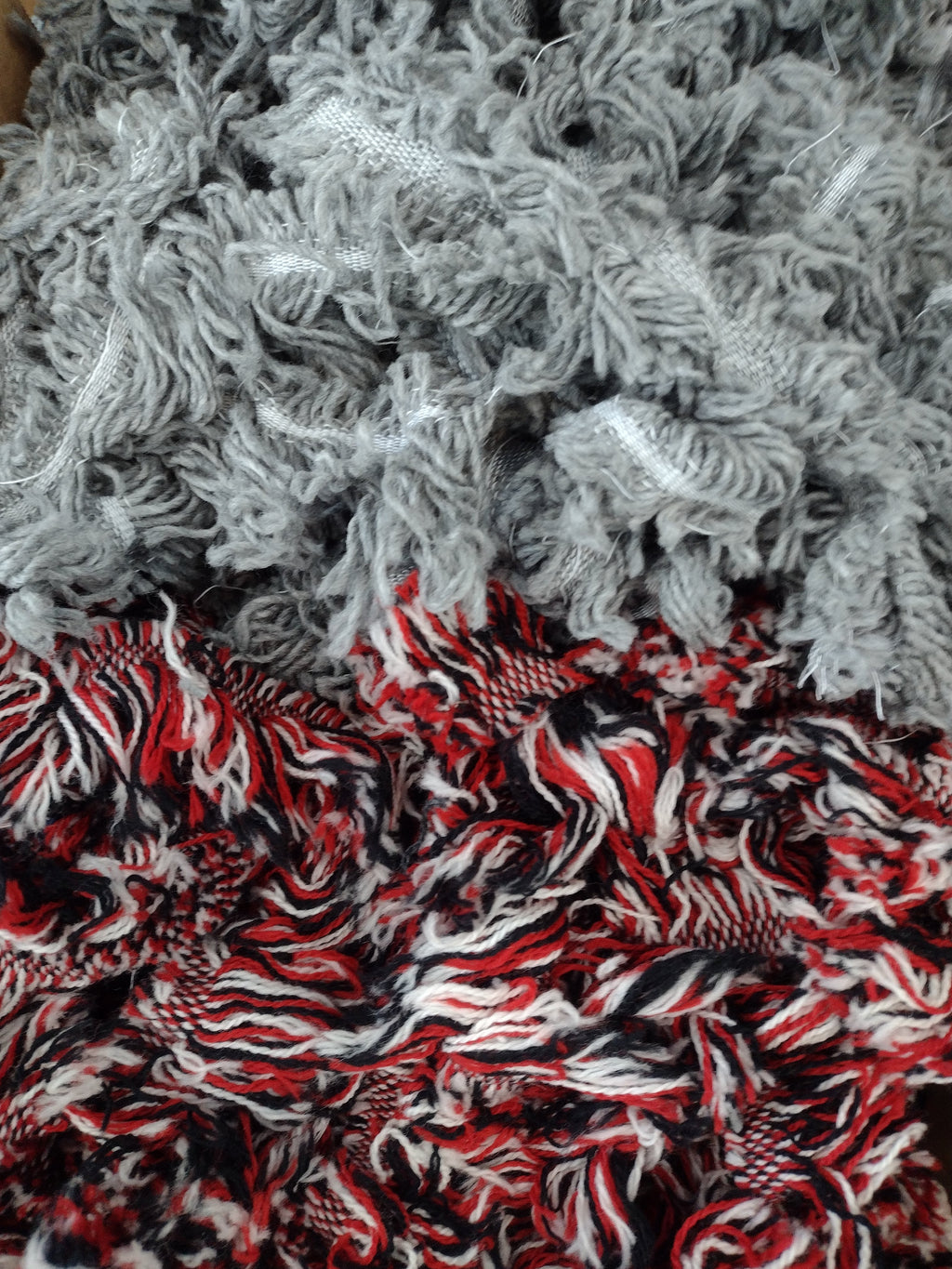 Wool Selvedge: 10lb, Red, Black and Grays #0133