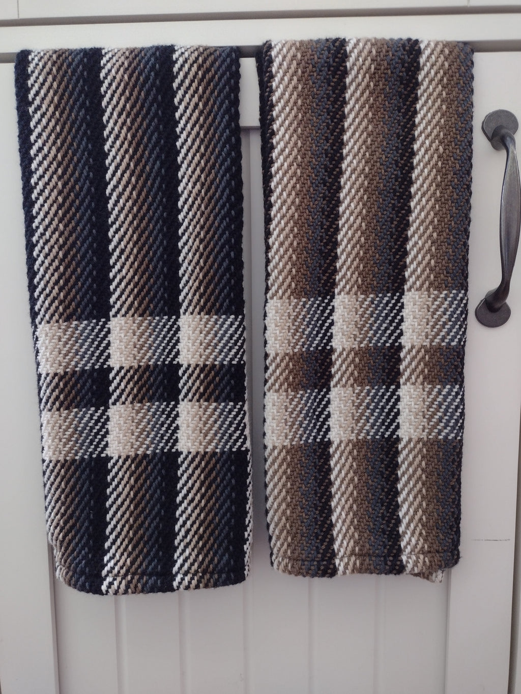 Neutral Browns with stripes near ends