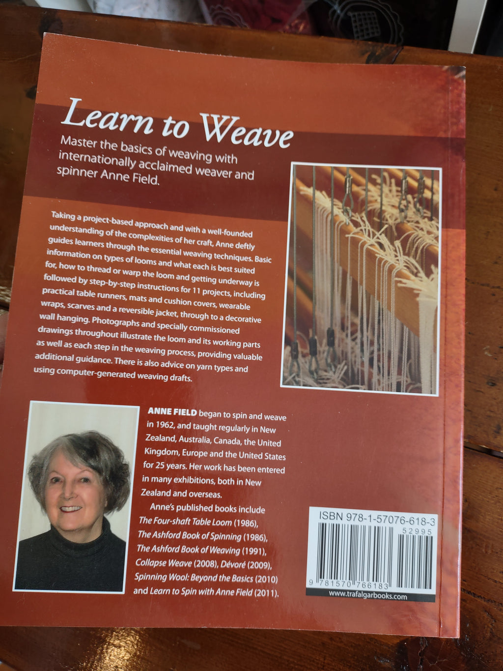Learn to Weave with Anne Field
